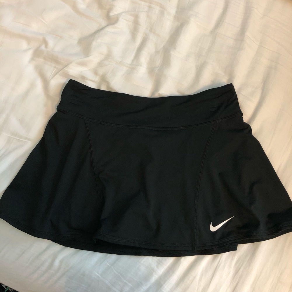 Black Nike tennis skort